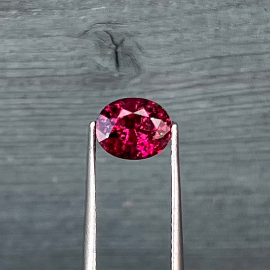 1.55ct Unheated Madagascar Purplish Red Ruby - 7.07 x 5.81 x 4.44mm - with GIA report