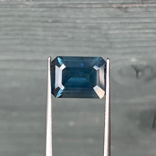 5.20ct Deep Greenish Blue Australian Sapphire - 11.61 x 8.82 x 5.78mm