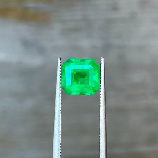 2.09ct Colombian Emerald - GRS