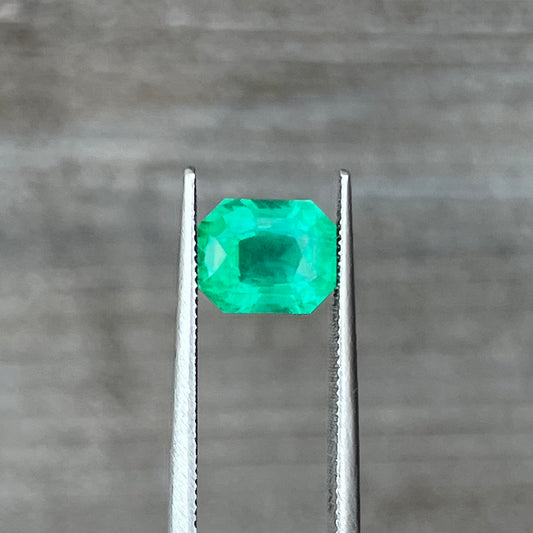 2.10ct Emerald