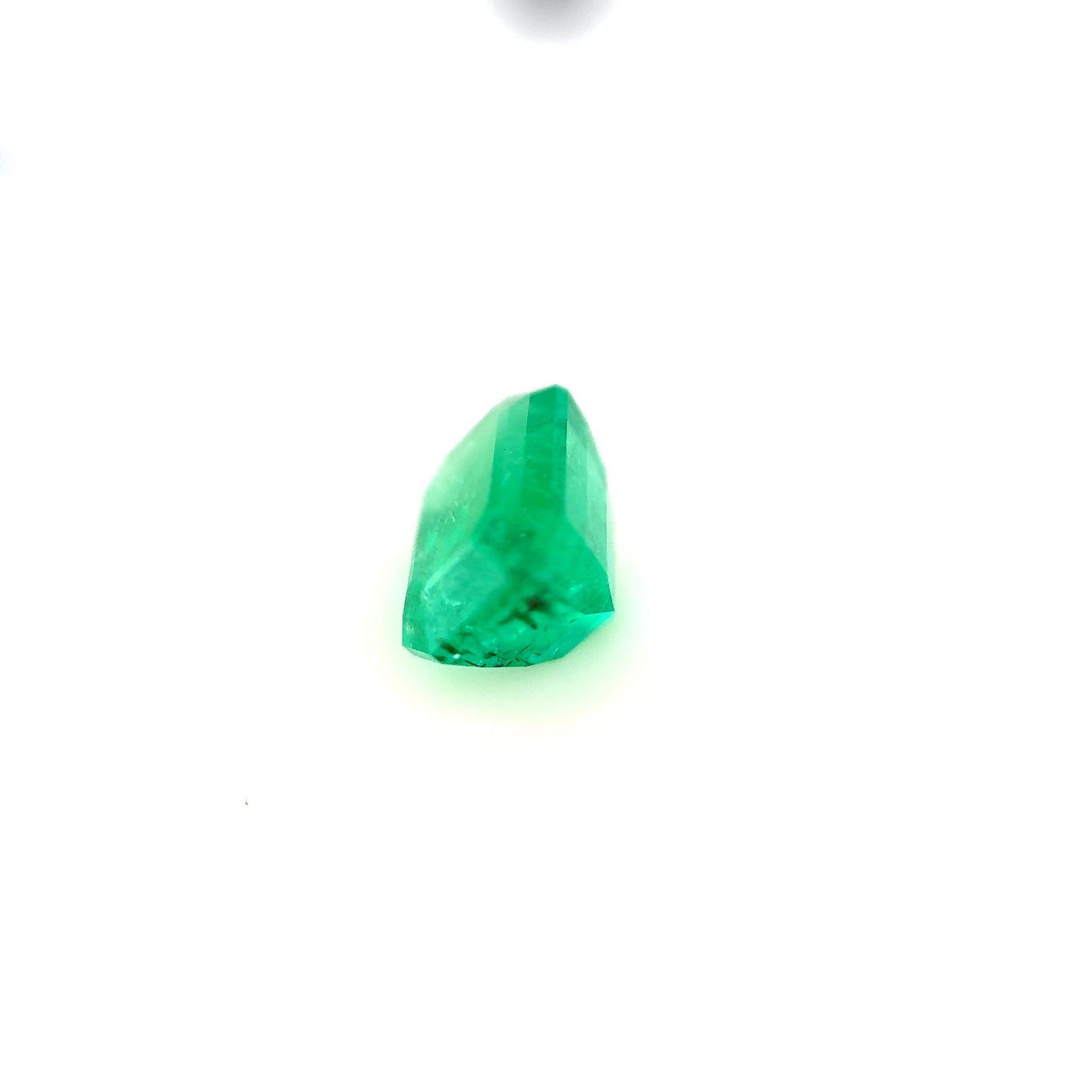 0.42ct Emerald - 7.12 x 5.18 x 4.61mm