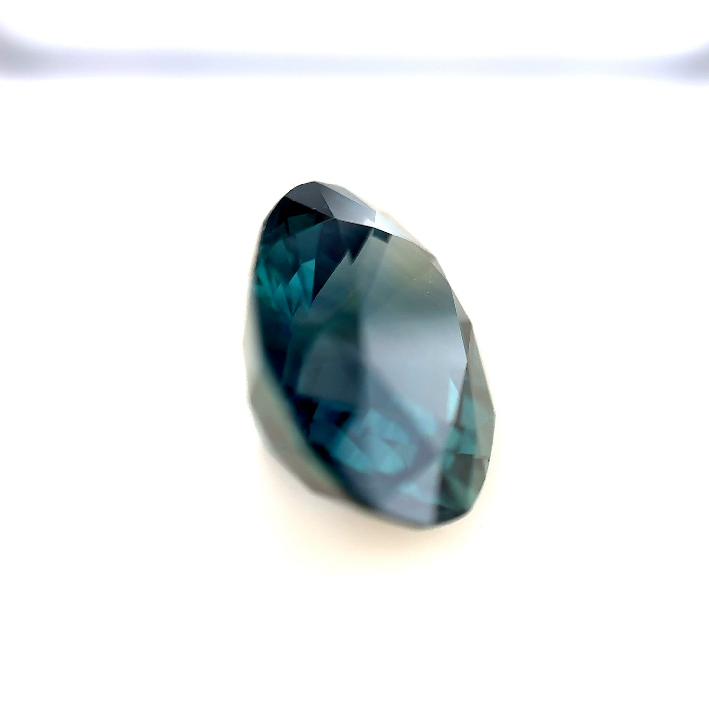 12.37ct Teal Sapphire - 15.25 x 12.55 x 8.44mm