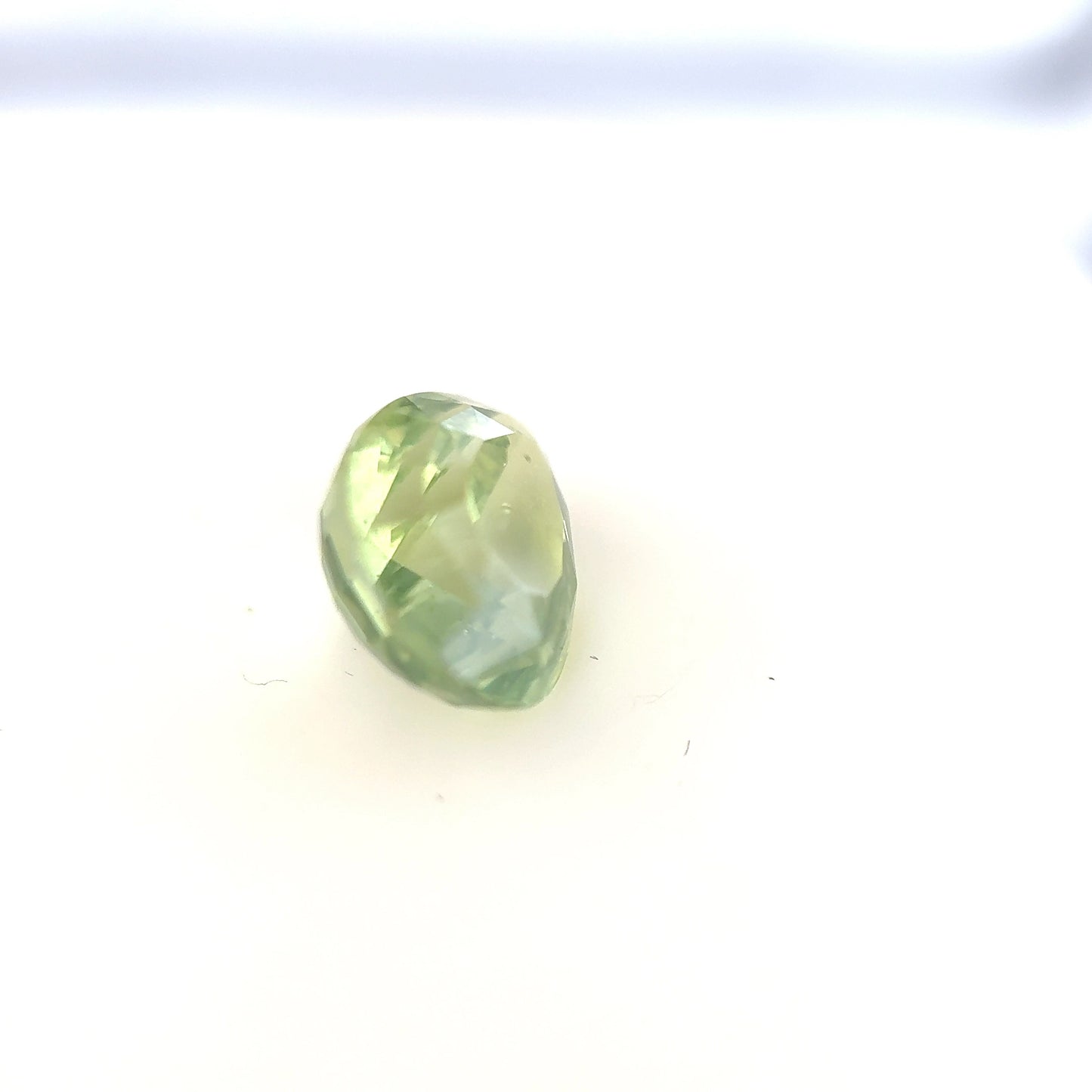 2.74ct Unheated Green Sapphire - 9.37 x 7.47 x 5.29mm