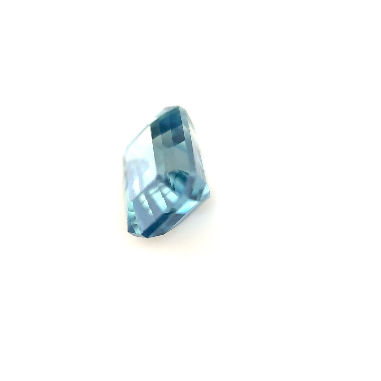 2.04ct Unheated Blue Teal Sapphire - 7.65 x 5.72 x 4.68mm