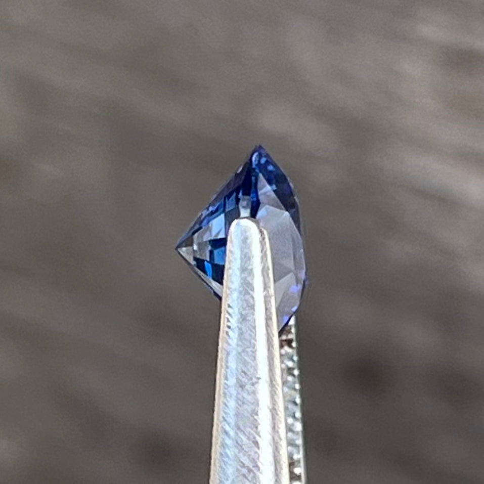 3.27ct Vivid Royal Blue Sapphire