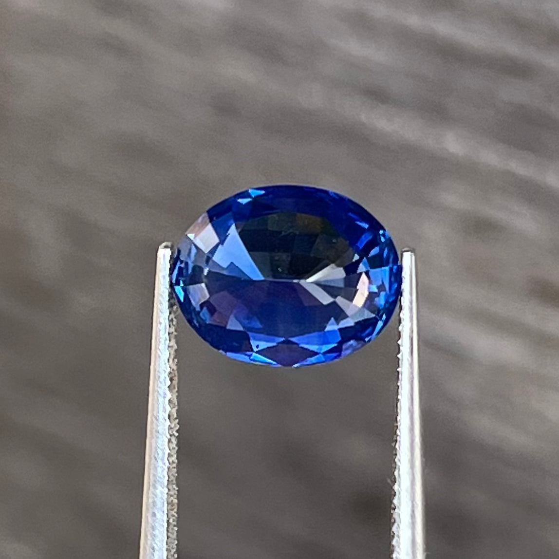 3.27ct Vivid Royal Blue Sapphire