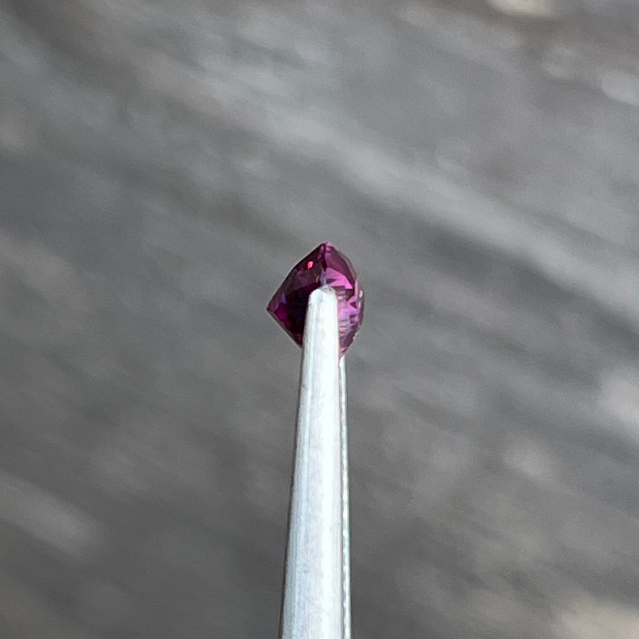 1.41ct Unheated Vivid Purplish Pink Sapphire - 9.15 x 5.29 x 4.01mm