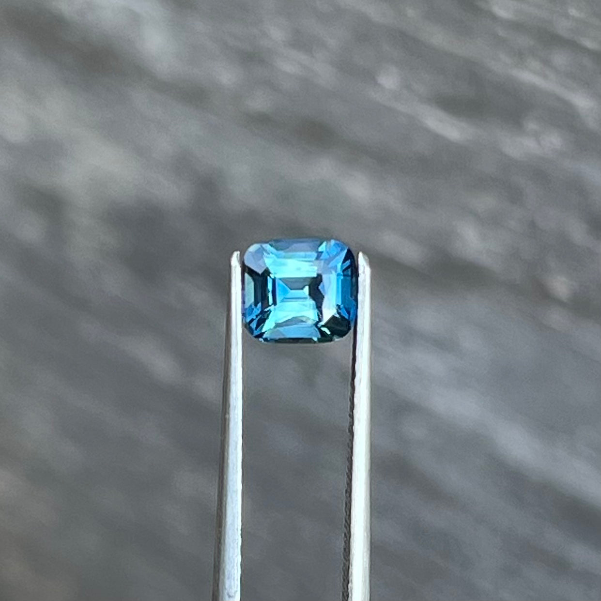 1.12ct Unheated Teal Sapphire - 6.08 x 5.50 x 3.84mm
