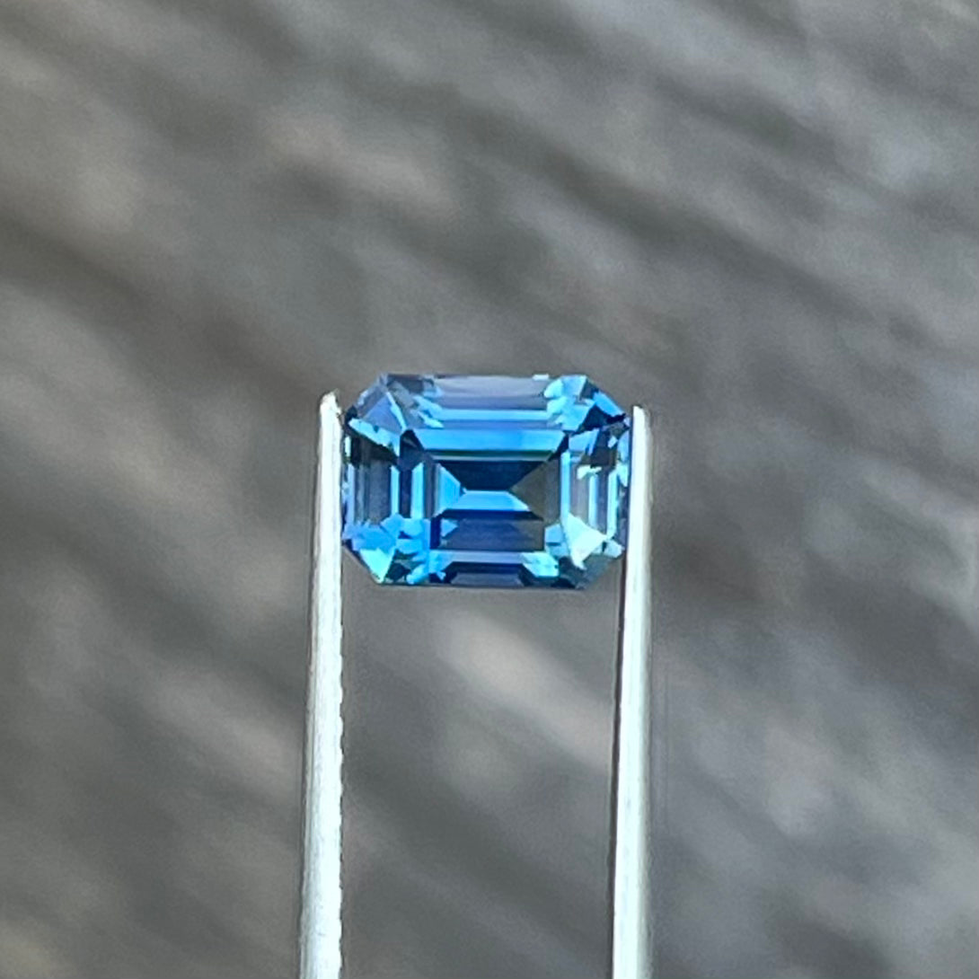 2.04ct Unheated Blue Teal Sapphire - 7.65 x 5.72 x 4.68mm