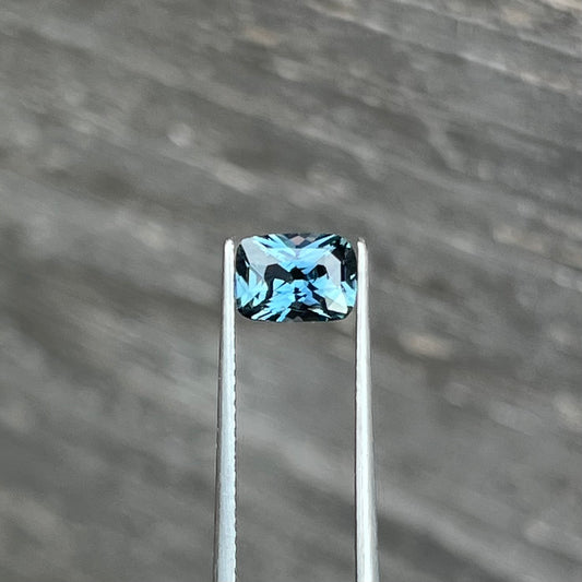 1.06ct Blue Teal Sapphire - 6.90 x 5.08 x 3.78mm