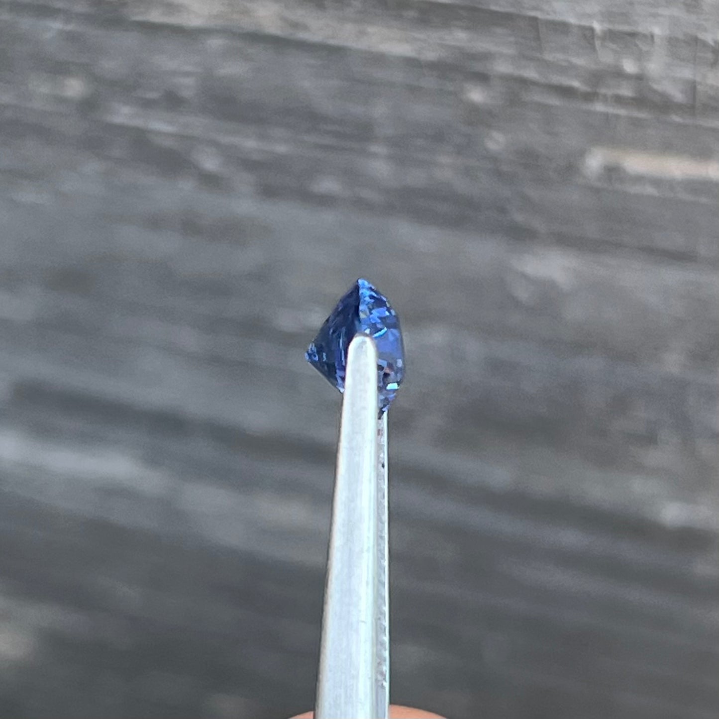 2.35ct Cornflower Blue Sapphire - 8.65 x 7.23 x 5.11mm