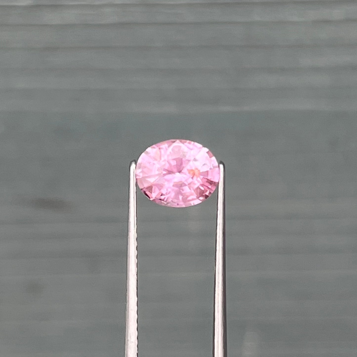 1.48ct Unheated Pink Sapphire - 7.96 x 6.49 x 4.21mm