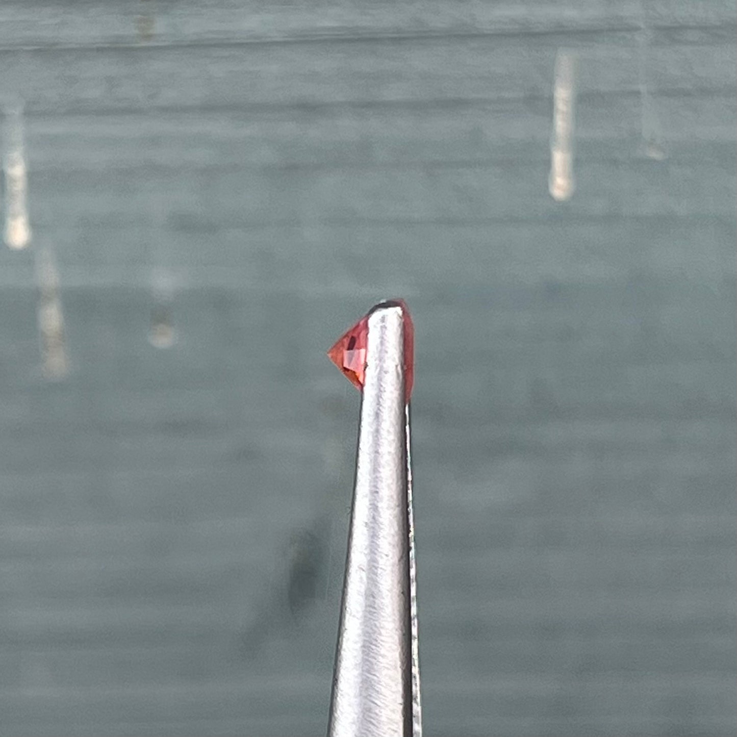 0.95ct Unheated Orangish Pink Sapphire - 6.72 x 4.75 x 3.51mm