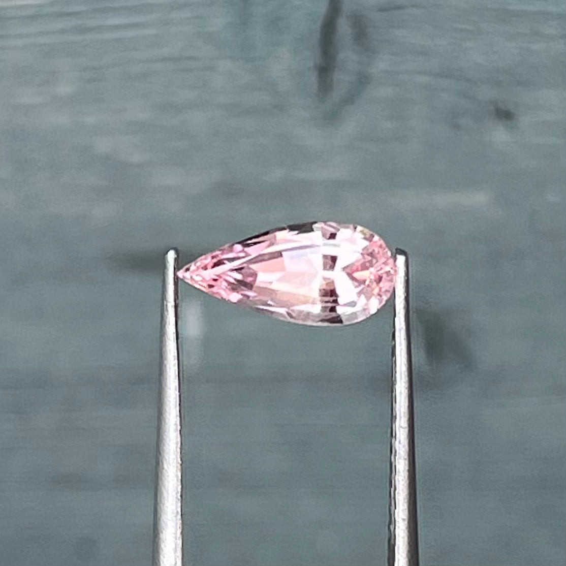 1.46ct Unheated Pink Sapphire - 9.85 x 4.73 x 3.98mm - with GIA Report