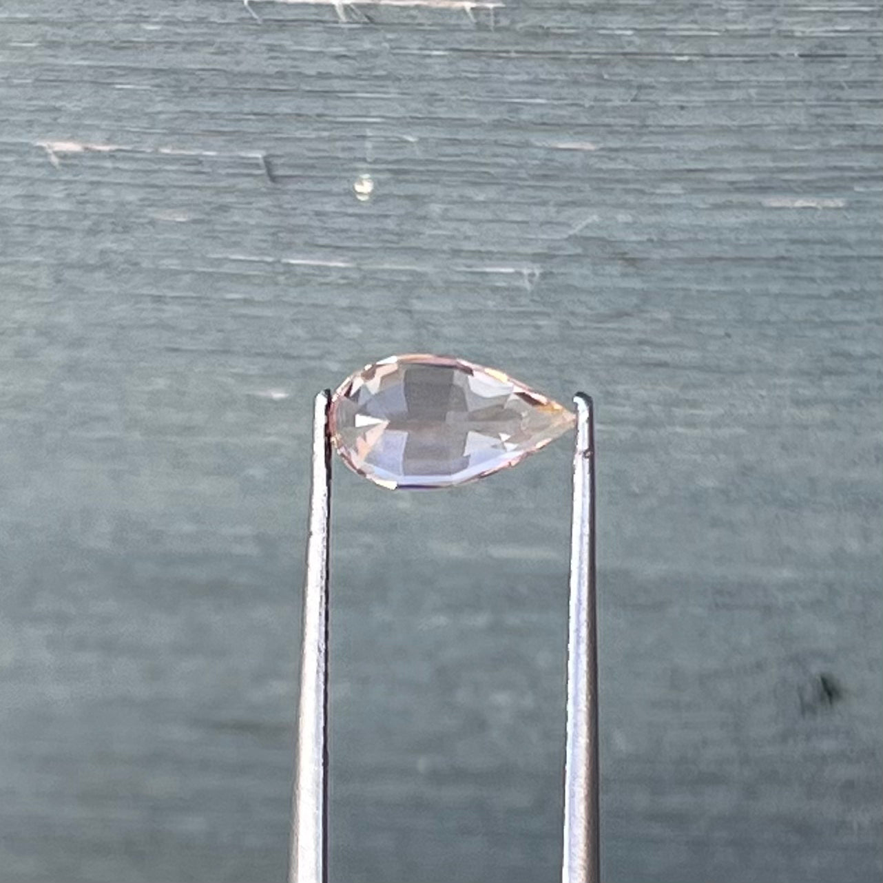 1.55ct Unheated Orange Sapphire - 9.66 x 5.28 x 3.86mm - with GIA report