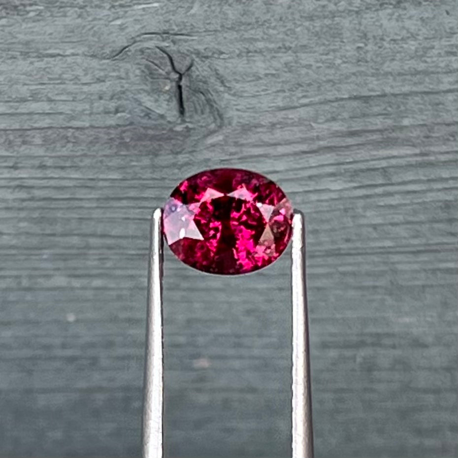 1.55ct Unheated Madagascar Purplish Red Ruby - 7.07 x 5.81 x 4.44mm - with GIA report