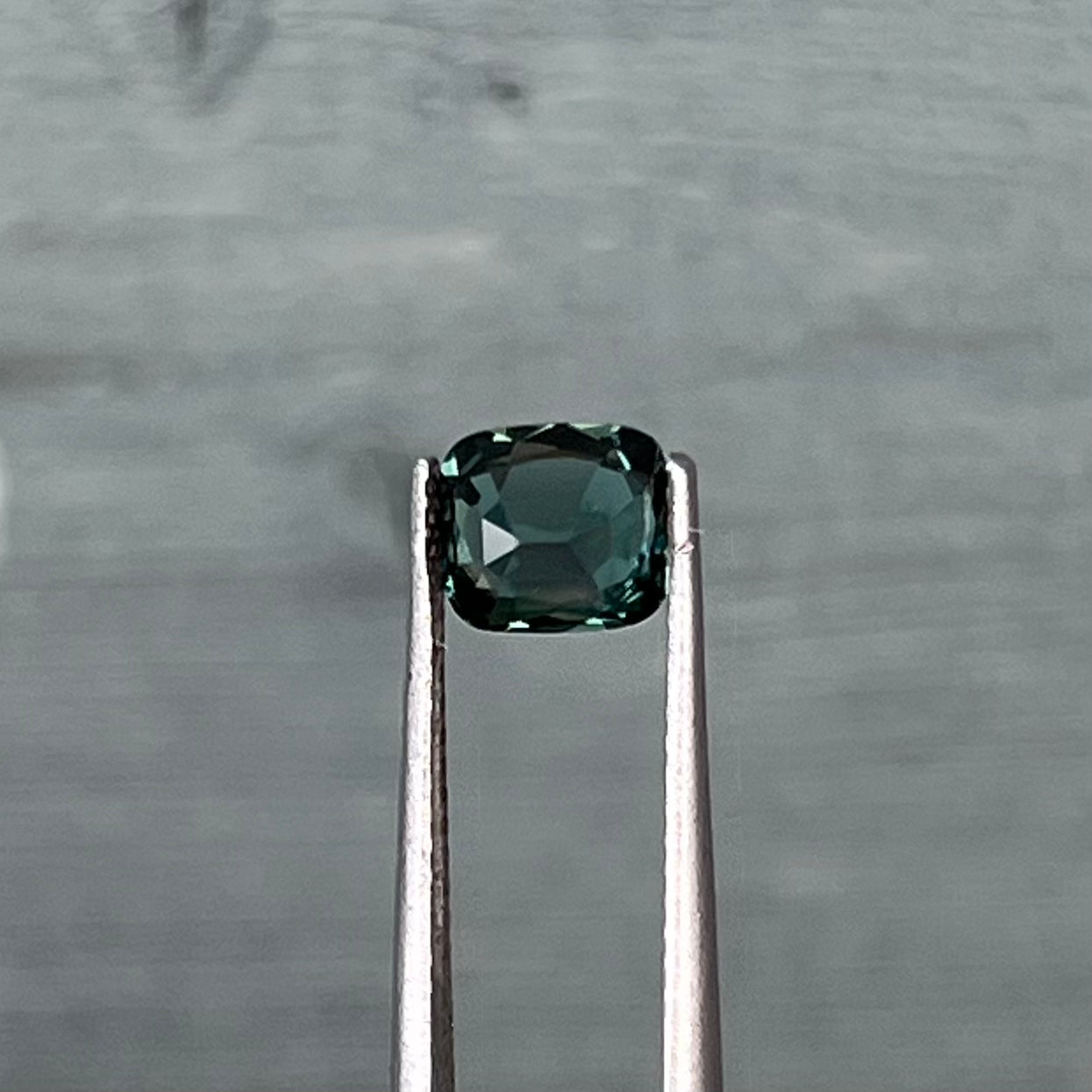 1.15ct Unheated Green Teal Sapphire - 6.38 x 5.70 x 4.01mm