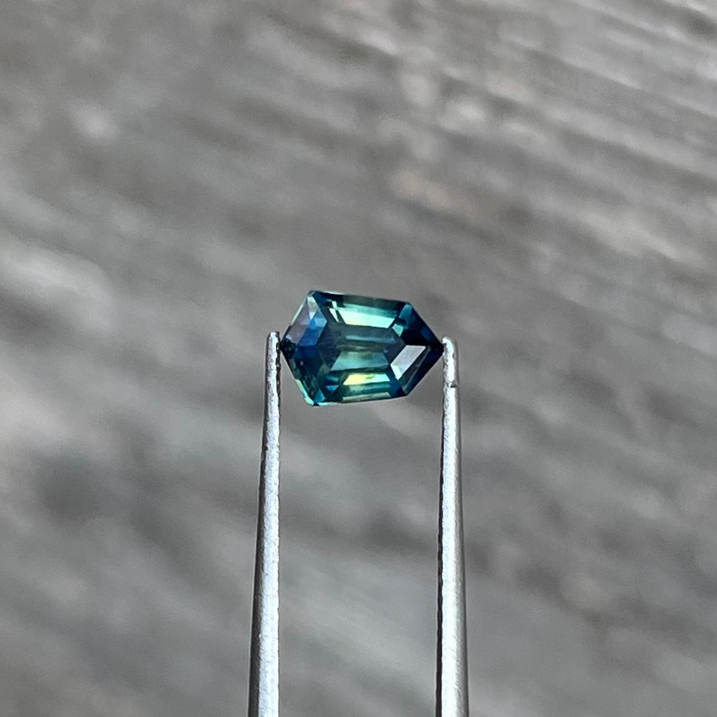 1.53ct Unheated Green Sapphire - 8.10 x 5.80 x 4.92mm