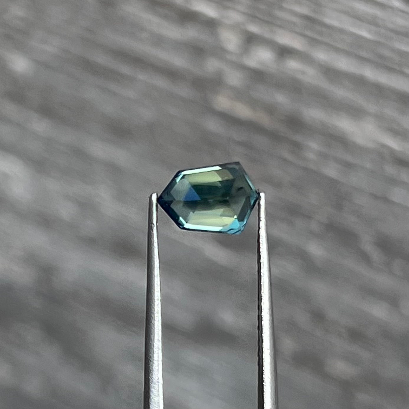 1.53ct Unheated Green Sapphire - 8.10 x 5.80 x 4.92mm