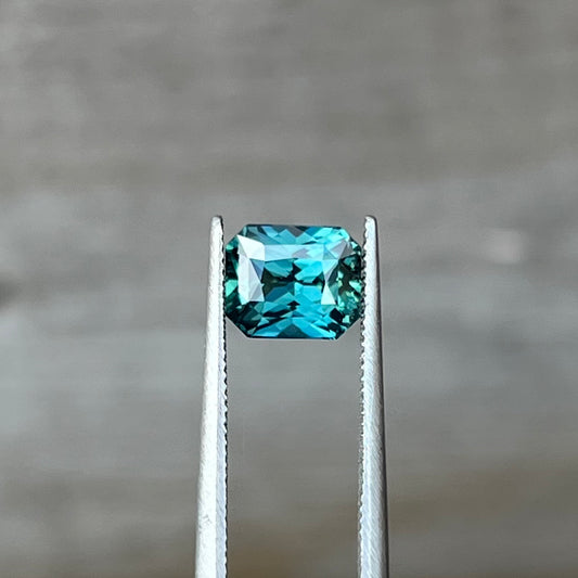 1.70ct Teal Sapphire