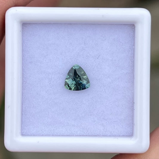 0.49ct Teal Sapphire