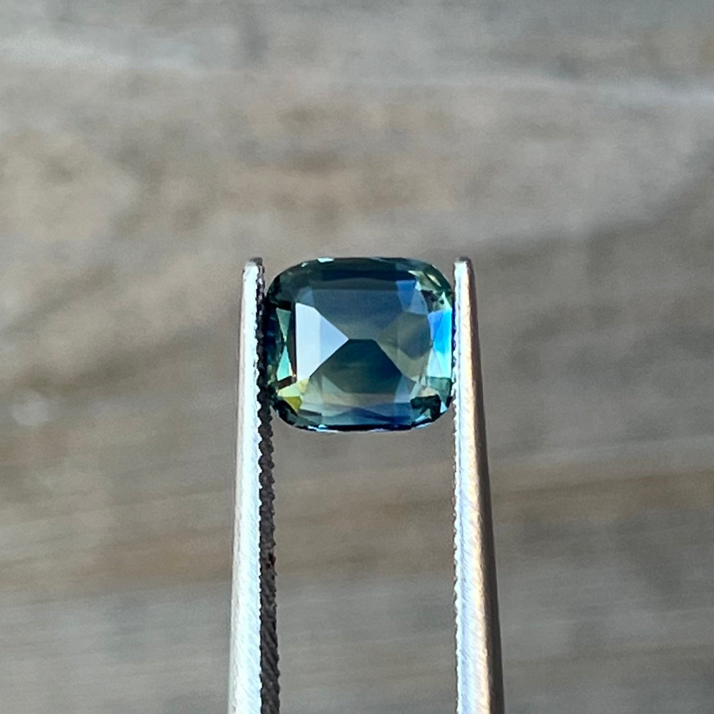 2.04ct Unheated Bi-colour Teal Sapphire