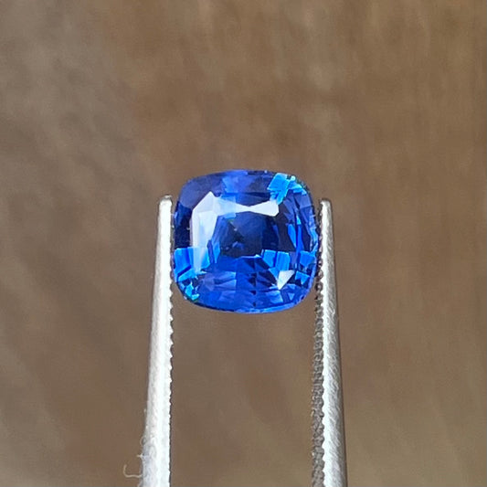 2.05ct Vivid Cornflower Blue Sapphire