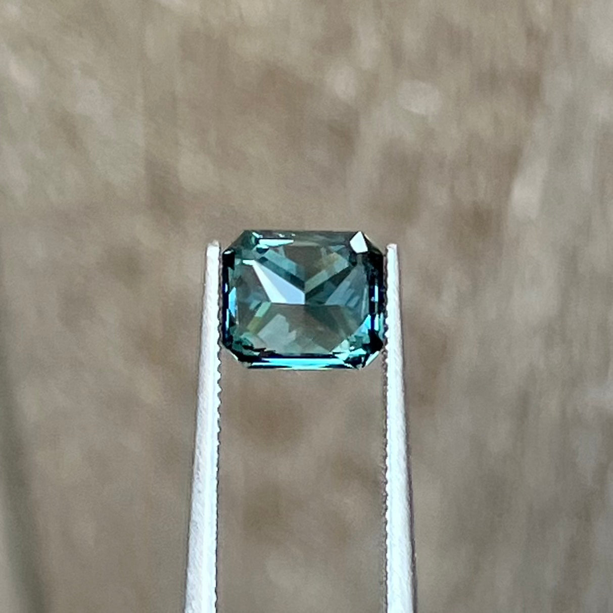 2.19ct Teal Sapphire