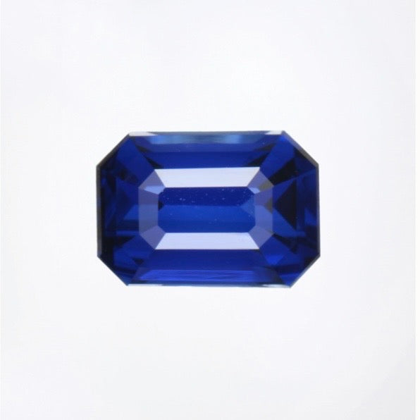 2.43ct Vivid Royal Blue Sapphire - 8.29 x 6.07 x 4.91mm - GIA Royal Blue