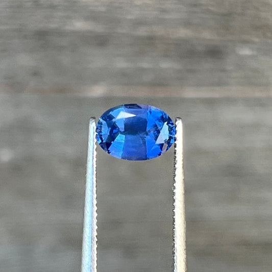 0.96ct Unheated Cornflower Blue Sapphire