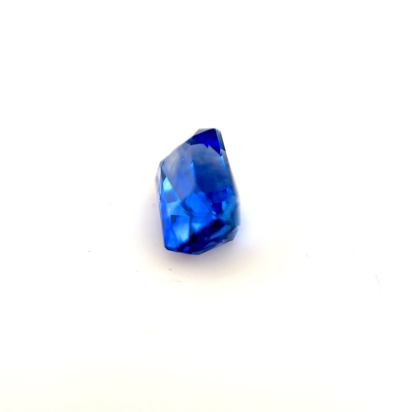 1.60ct Cornflower Blue Sapphire - 7.39 x 4.65 x 4.12mm