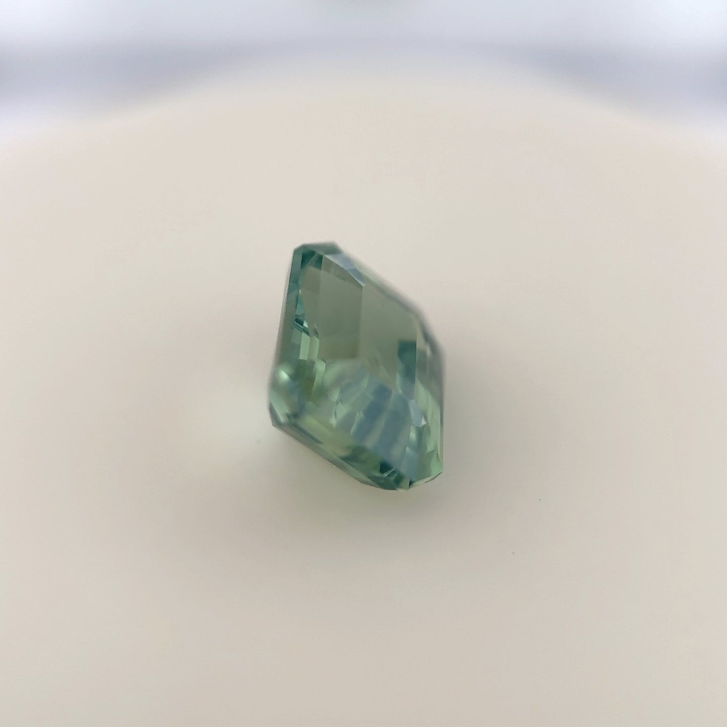 2.10ct Unheated Green Sapphire - 7.32 x 5.92 x 4.23mm