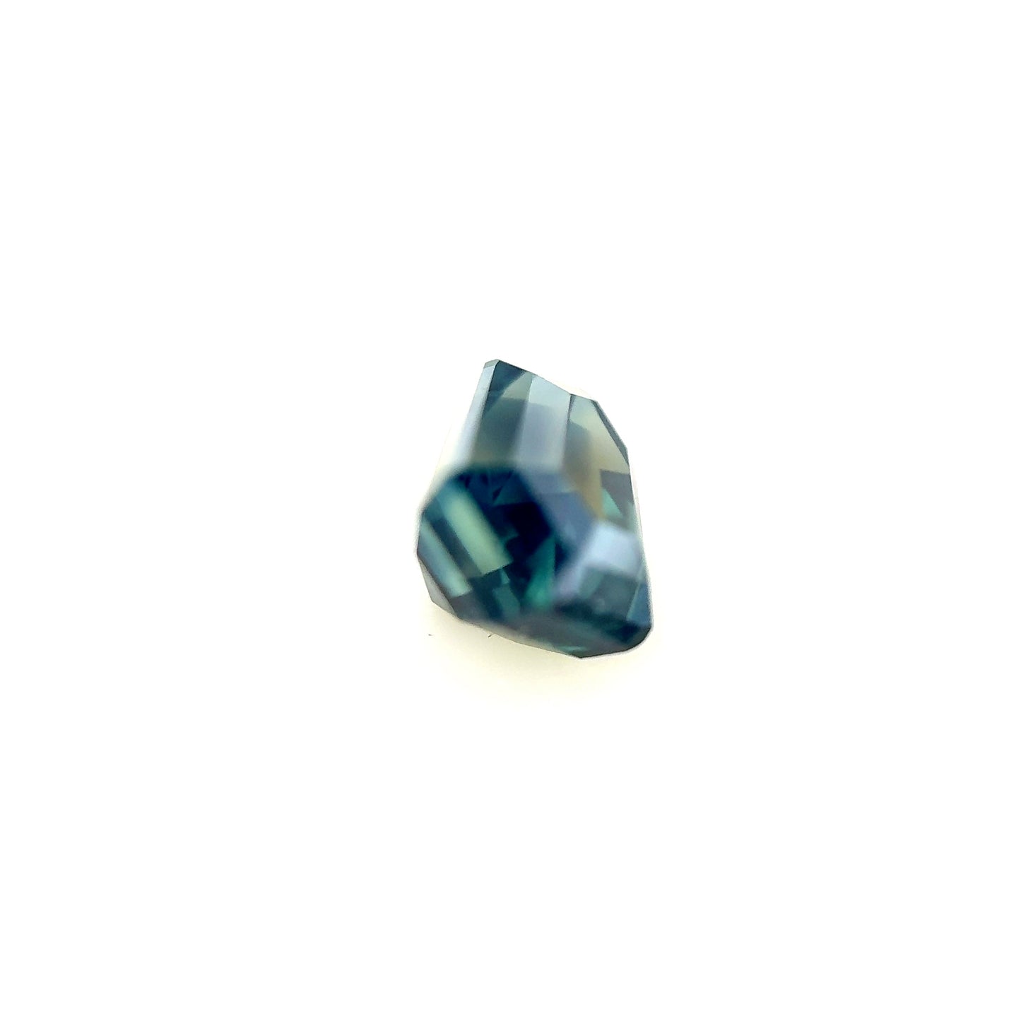 1.53ct Unheated Green Sapphire - 8.10 x 5.80 x 4.92mm