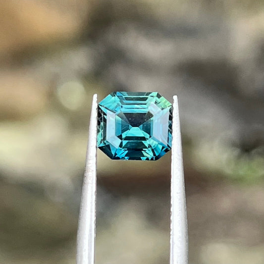 2.47ct Unheated Teal Sapphire